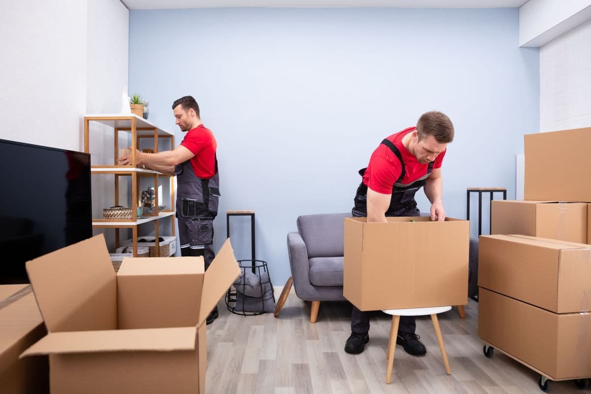 Packers and Movers in Himayatnagar
